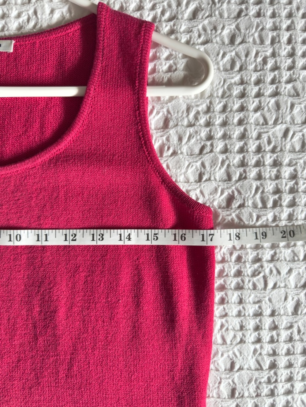 St. John Santana Knit Tank Pink Scoop Neck Shell Top Women’s Small Classic - Picture 4 of 8